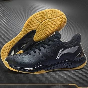 新品未使用リーニンGAYAR033 24cm ローカット3E 最終値下げ 新品未使用LI-NING AYAR033バドシューズ 24cm ローカット3E
